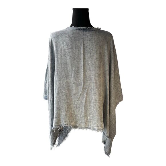 Two 2 Fly Western Poncho Top Chambray Blue Frayed Raw Hem Oversized - Picture 5 of 8